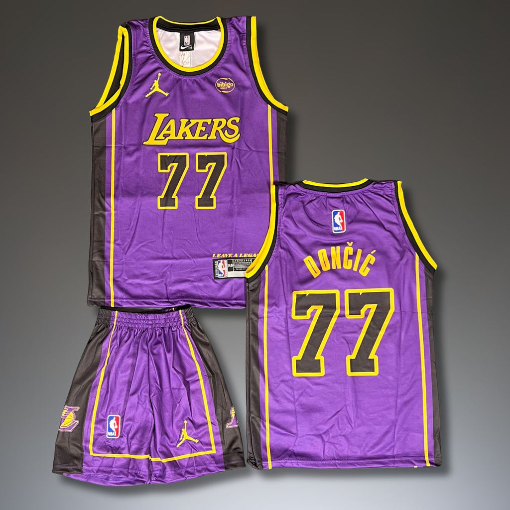 Dziecięcy zestaw do koszykówki, fioletowy. LA Lakers, Doncic