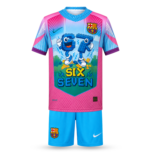 Barcelona Dziecięcy Komplet Piłkarski, Yamal. Six Seven Edition, Jasnoniebiesko-różowy